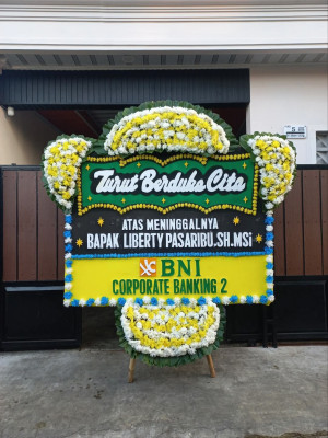 Papan Bunga Duka di Belakang Padang